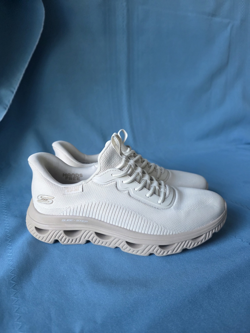 Skechers Hands-Free Slip-Ins BOBS Arc Waves Natural Beige Knit Sneakers Sz 8